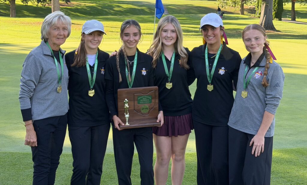 Girls Golf: Southeast captures Division II district tournament championship